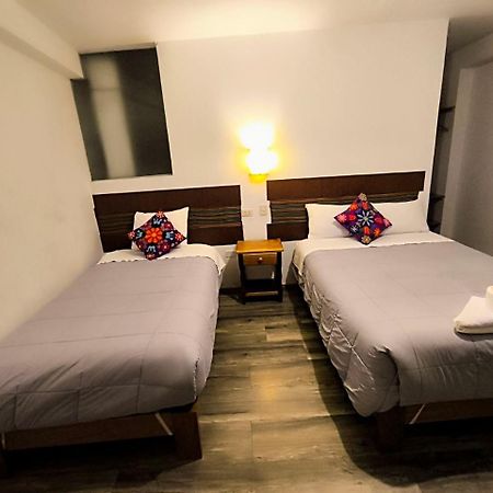 אורובמבה Hostal Balcon De Piedra מראה חיצוני תמונה