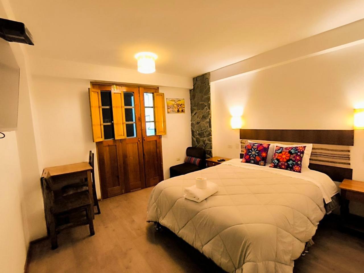 אורובמבה Hostal Balcon De Piedra מראה חיצוני תמונה